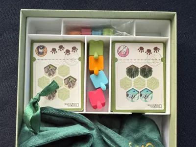 cational meographic inlay