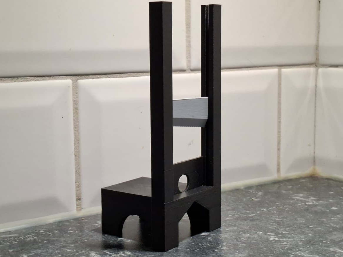 Guillotine