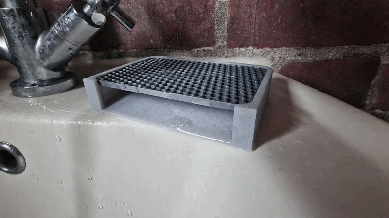 Smooth Slope Soap & Sponge Tray