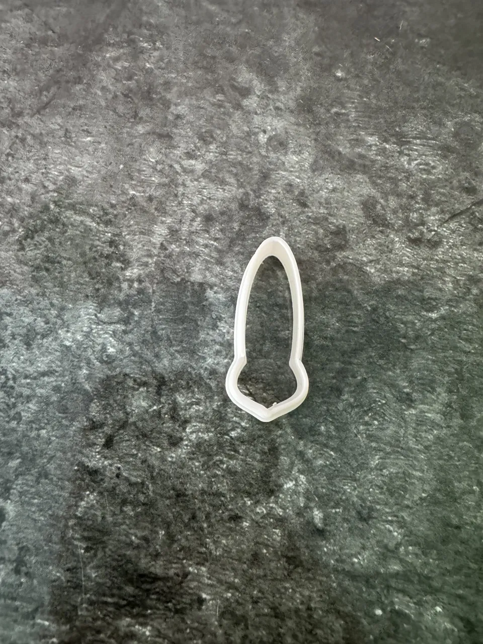 Earring-Pendant bail shape cutter view 2