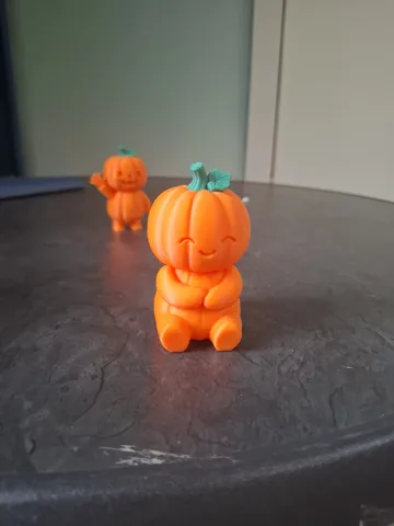 Adorno temático: Hugging Pumpkin – Cute Halloween Decor — vista de referencia 3