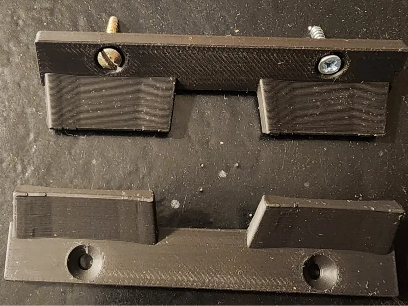 Belt hook for two Anson belts