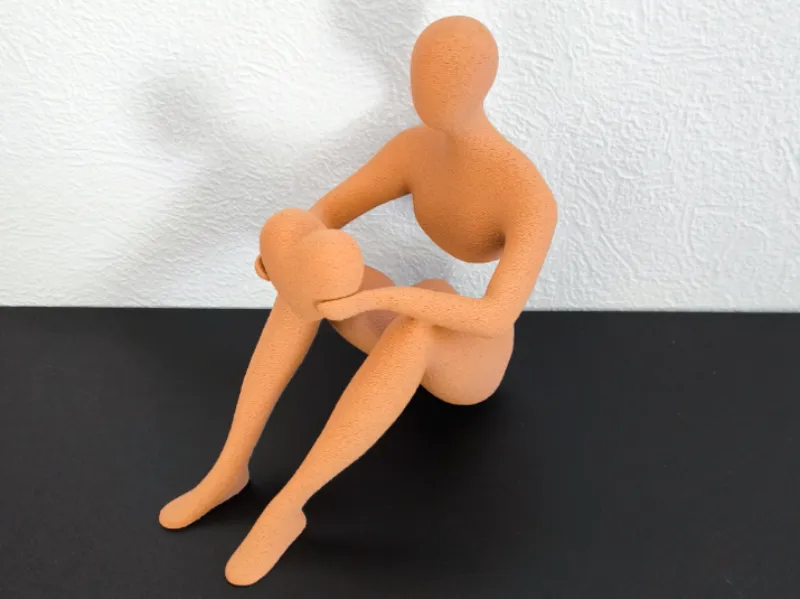 Holding Heart – Minimalist Human Sculpture