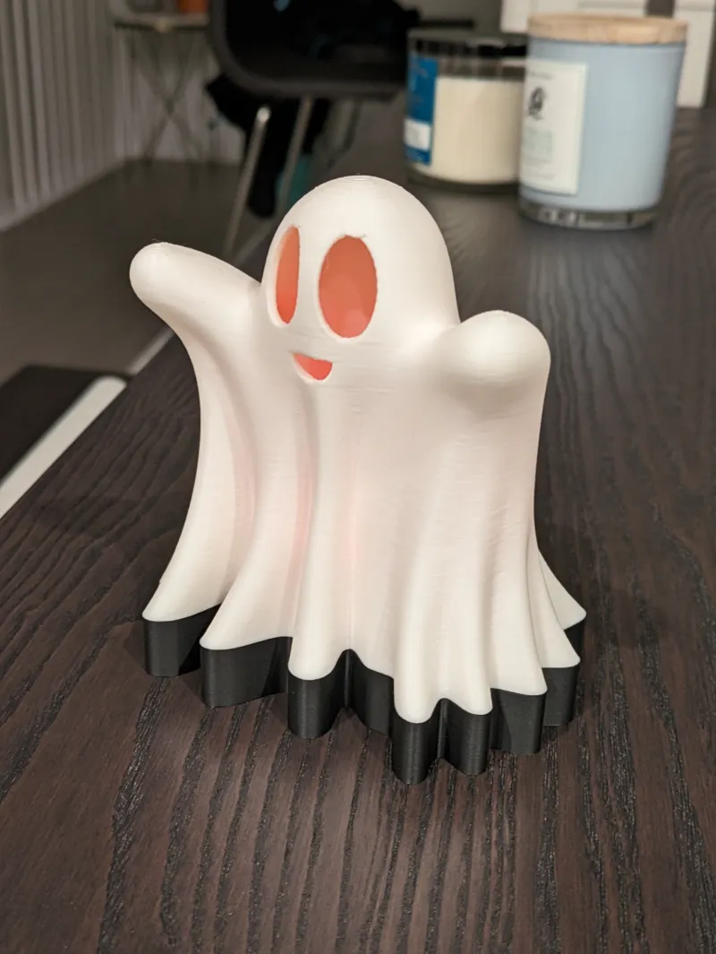 Minimalist Ghost Booh Stand