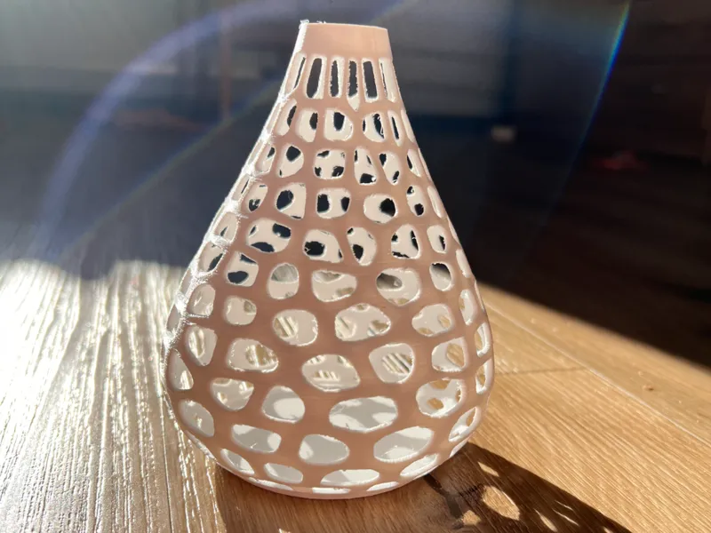 Voronoi Vase