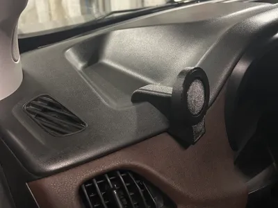 Magnetic phone holder for FIAT Doblò