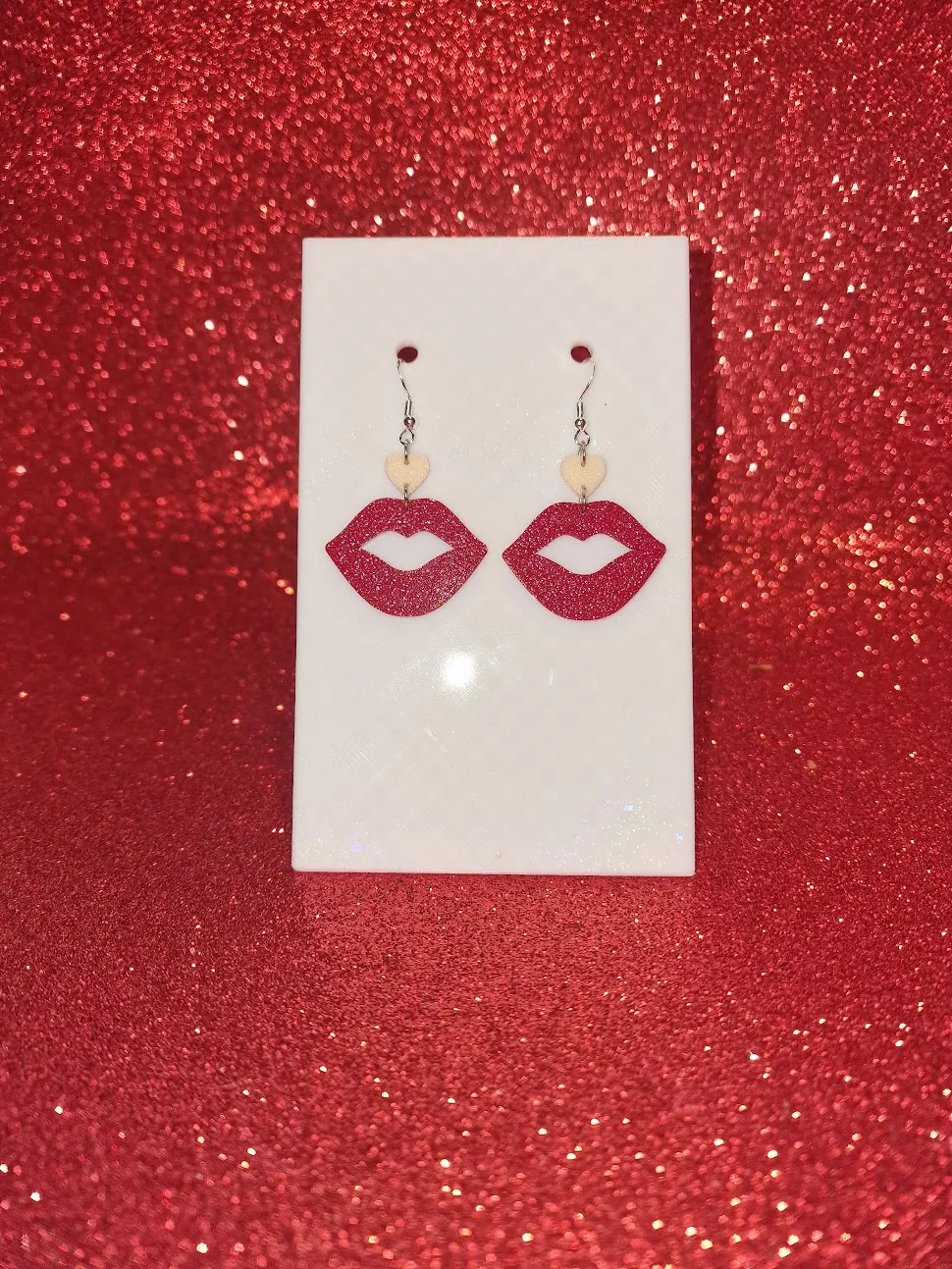 Valentine kiss earrings view 2