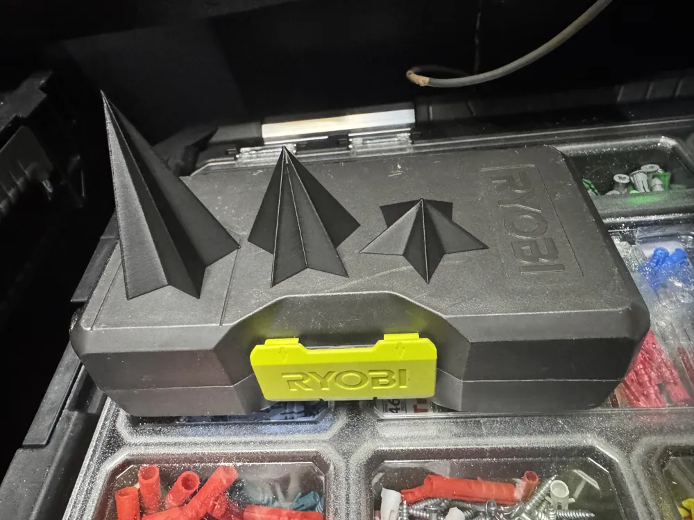 Star Shaped Painters Pyramids - Free 3D Print Model - MakerWorld