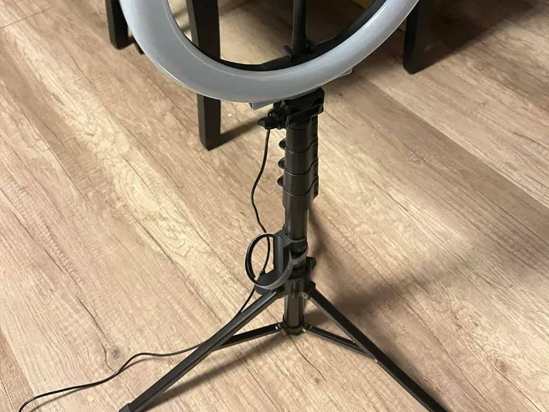 Ring light power bank holder