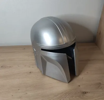 Mandaloriana Helm A1 Mini