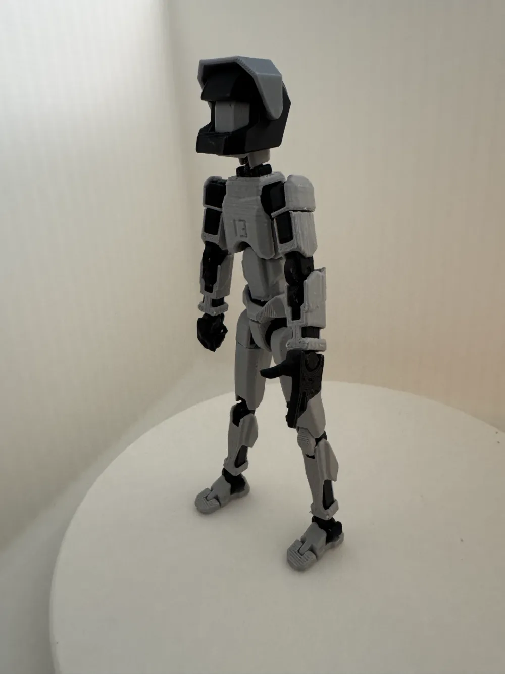 Dummy 13 Helmet with Posable Visor 1 Larger Remixed by user_2102863444