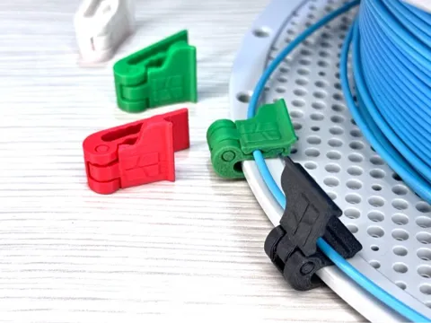 Clip Filament Click (Print in Place)