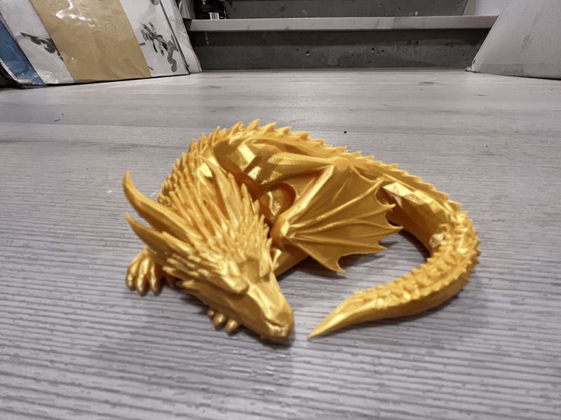 sleeping dragon Low poly high detail miniature dnd