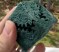 Cube fidget à engrenages motif celtique — photo 2