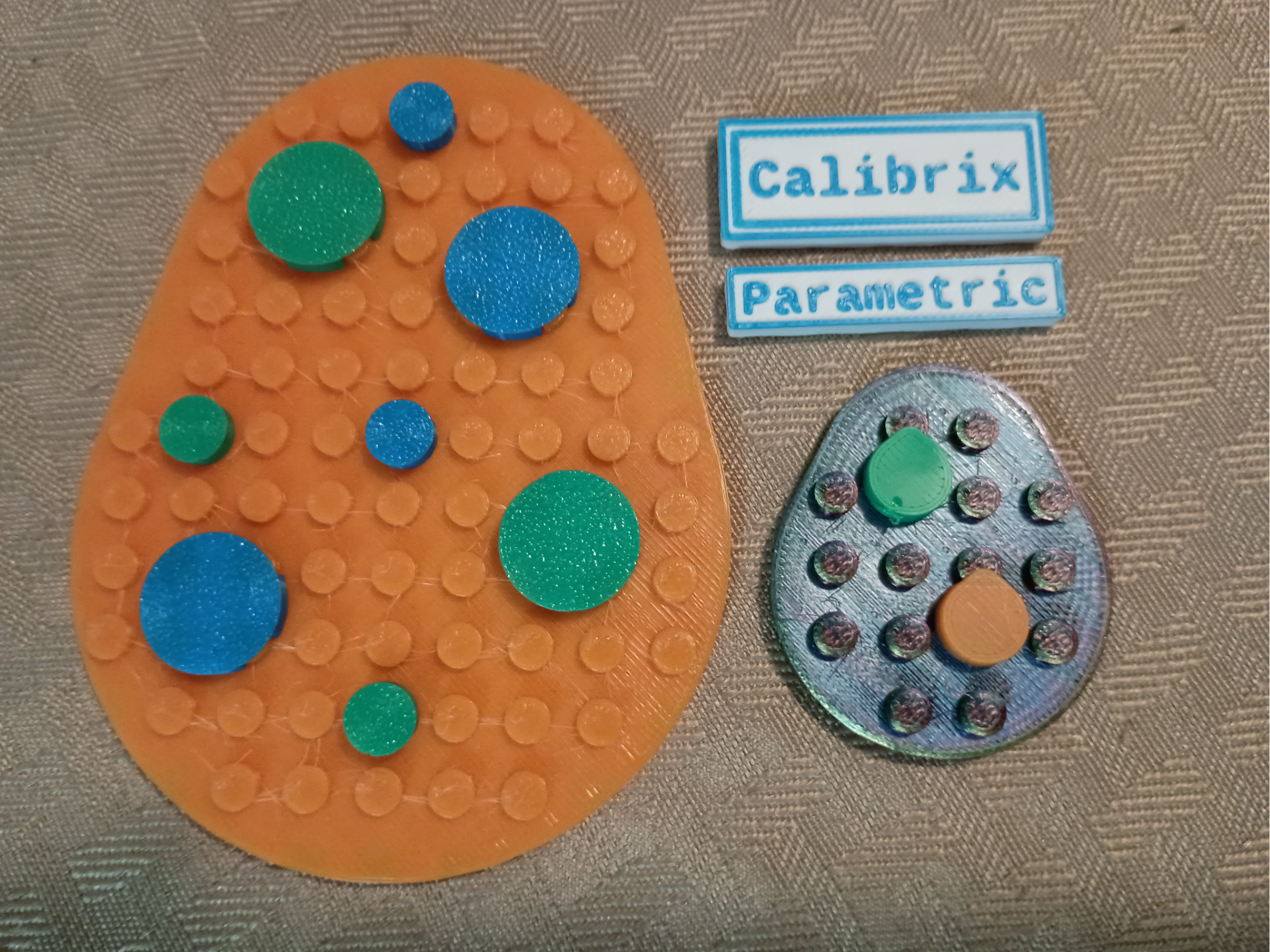 Calibrix Eggs - Parametric Danish Block Easter Egg