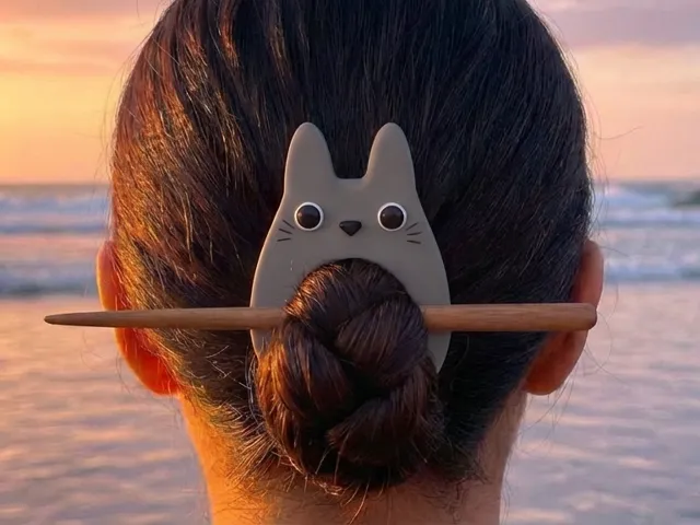 Totoro Hairpin
