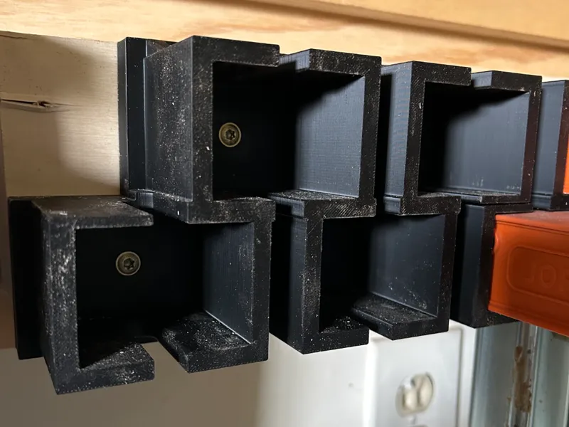Compact Stackable Offset Parallel Clamp Rack