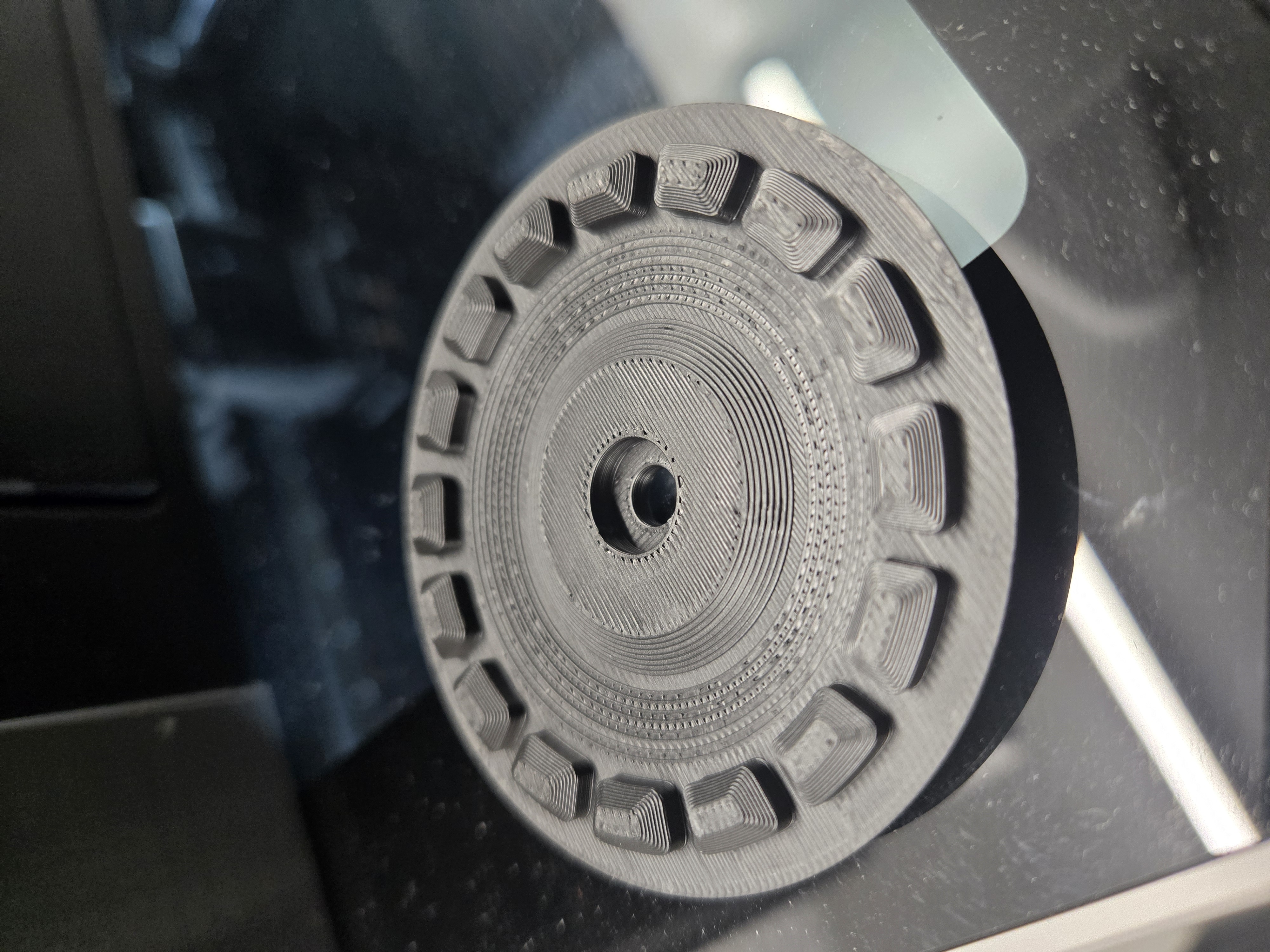 Miniatura 25 do modelo 3D Retracting Spool Holder 