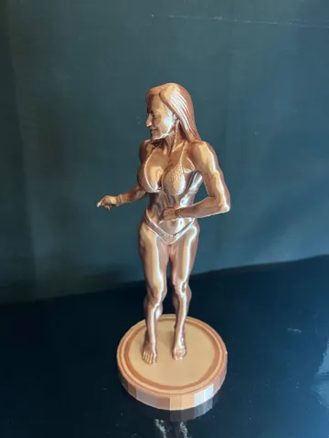Figura decorativa: Bodybuilder Donna Muscolosa Scultura Culturista — vista de referencia 5