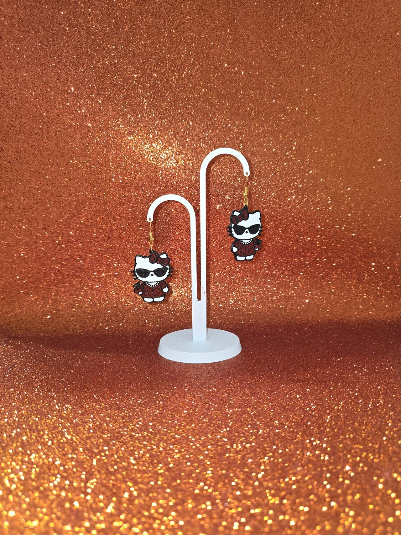 Pretty Kitty earrings view 3