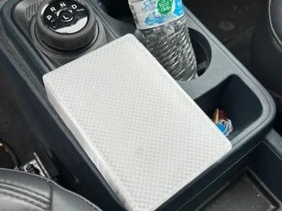 Ford Maverick 2023 console button cover