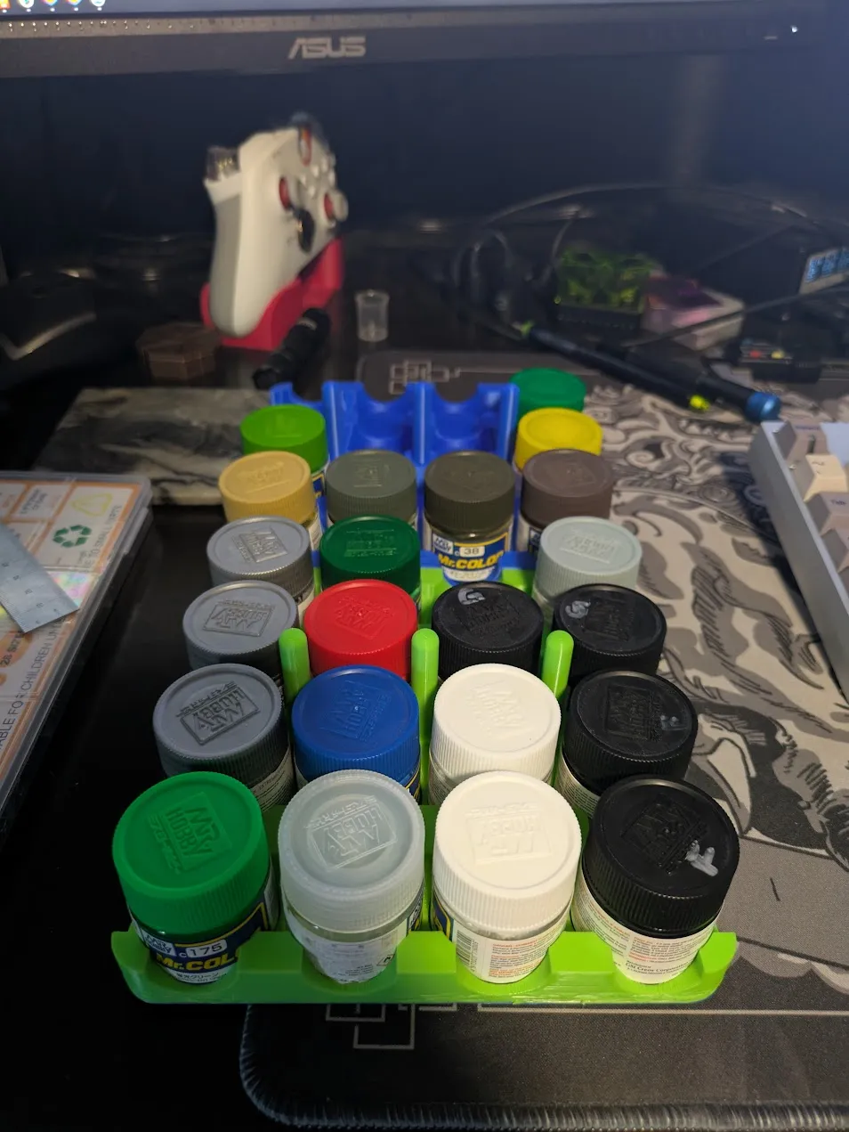 Mr. Color Hobby Airbrush Paints Stackable Racks - Free 3D Print Model ...