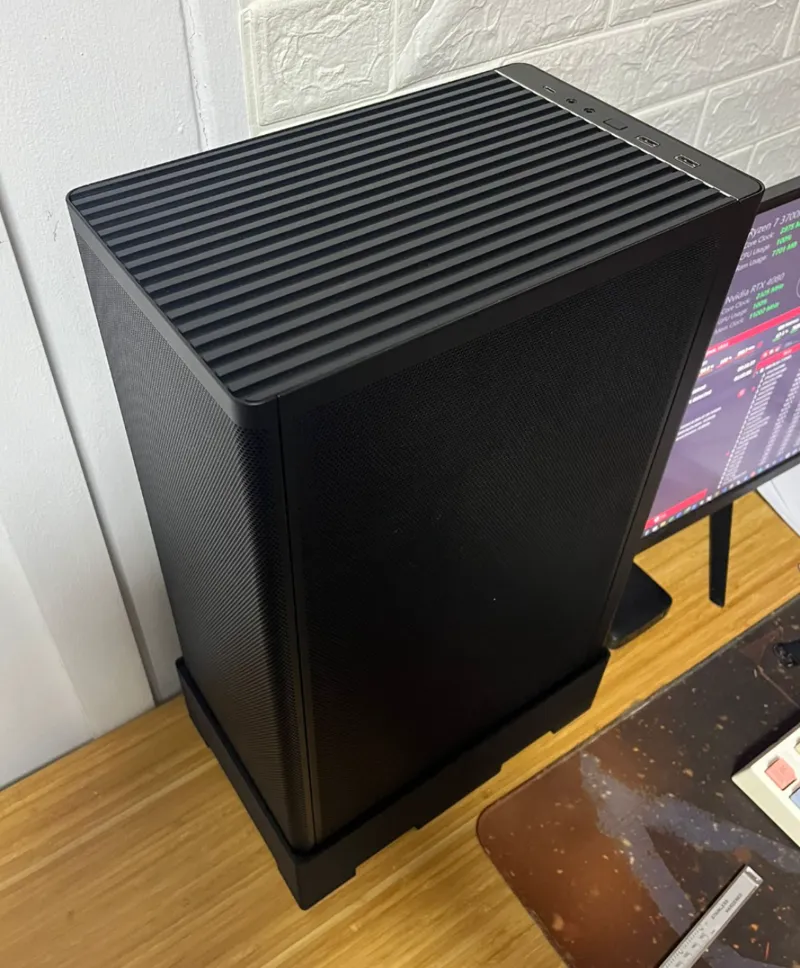 Lian Li Dan A3 Vertical Stand