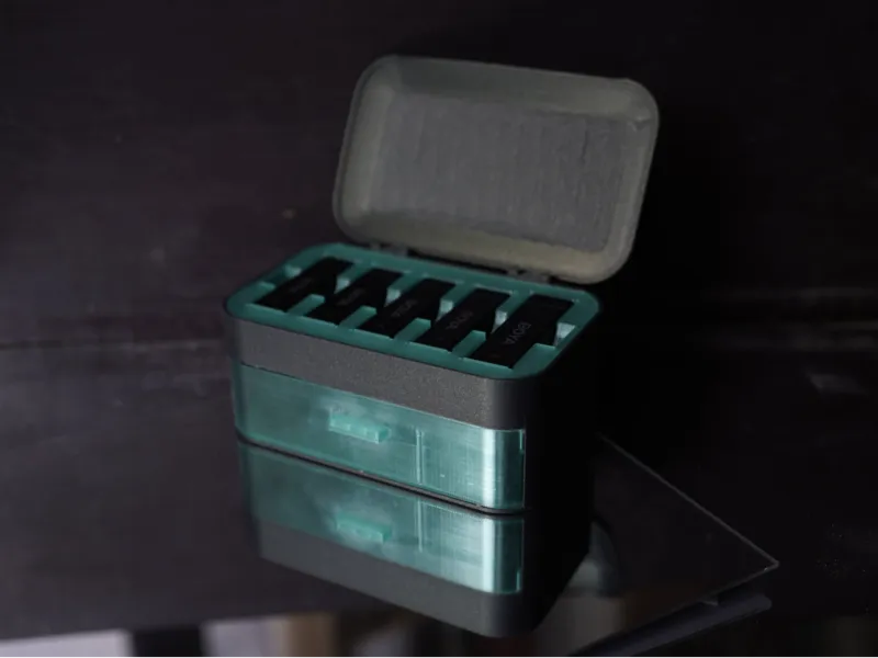microphone box
