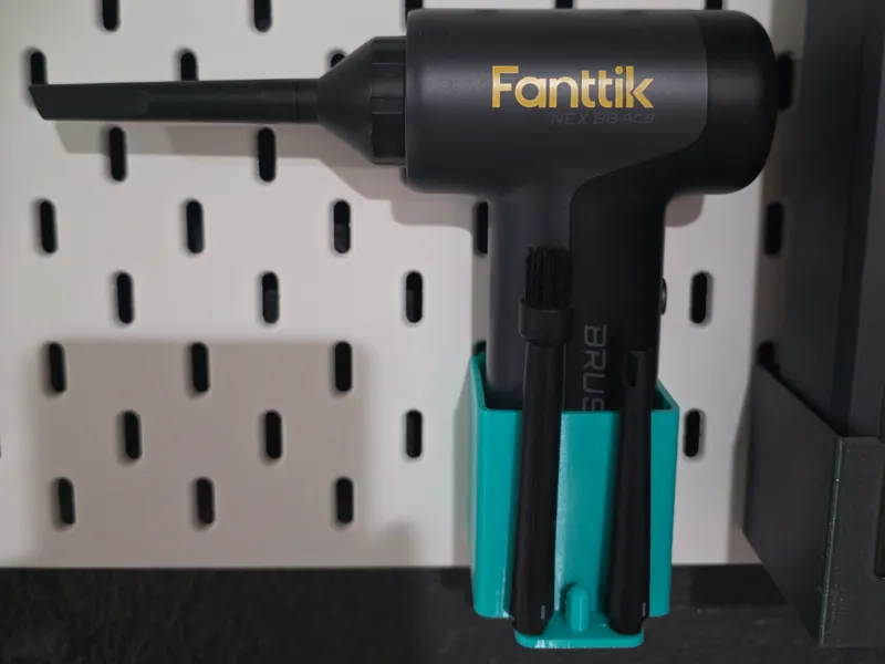 Fanttik B8 Ace Skadis Mount