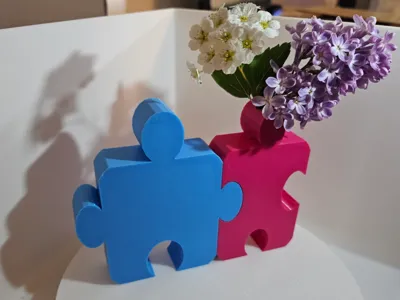 Puzzle People - Vase Version