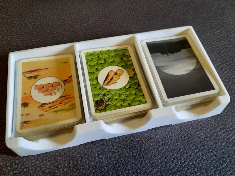 Catan Sleeved-Card Holder - Stackable