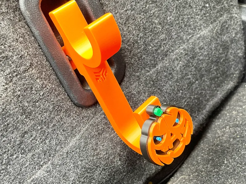 Universal ISOFIX Hook – Haloween edition