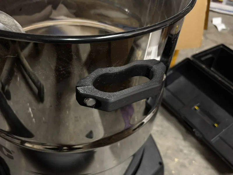 Shop Vac handle