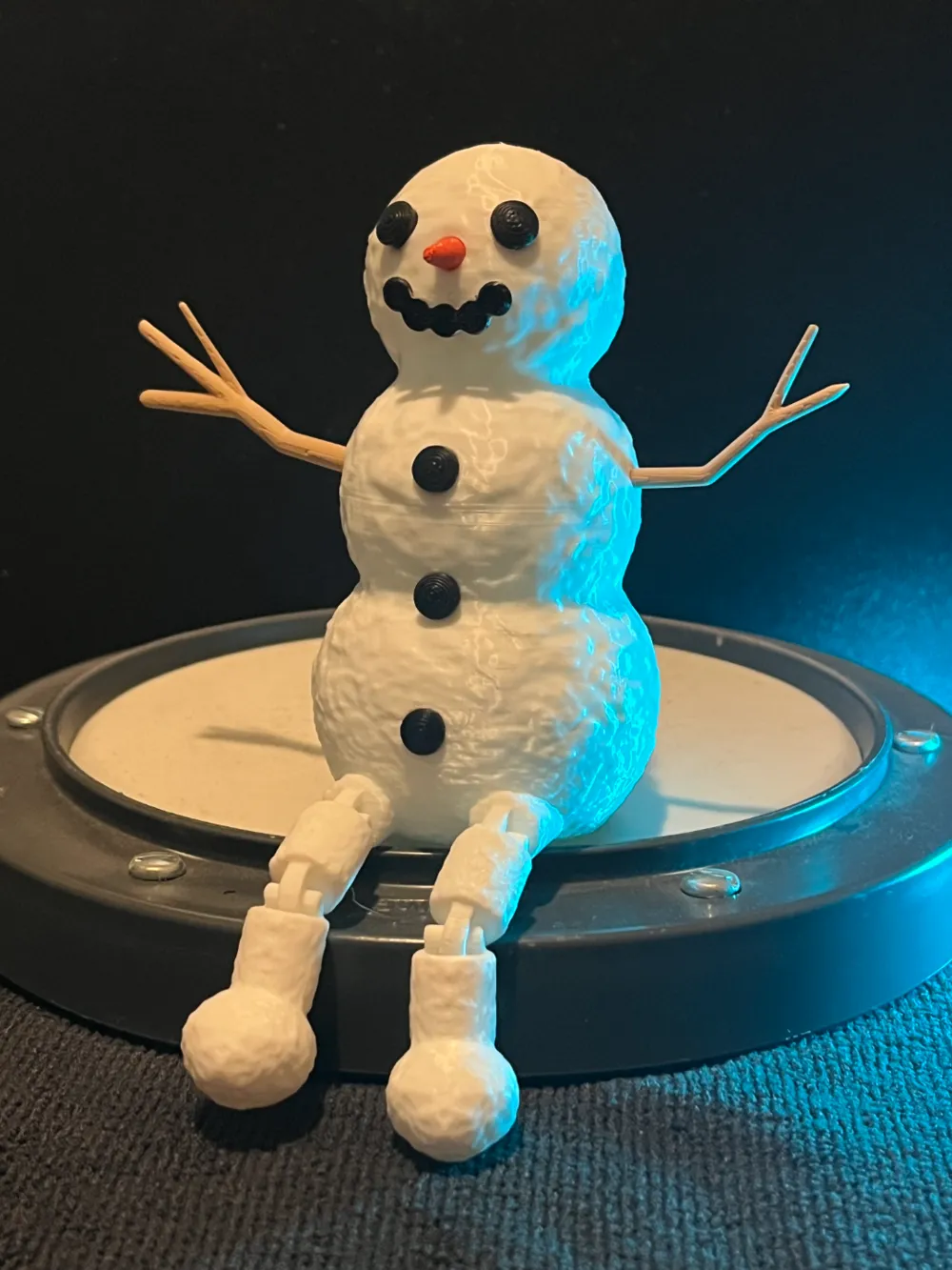 Snow man shelf sitter - Free 3D Print Model - MakerWorld