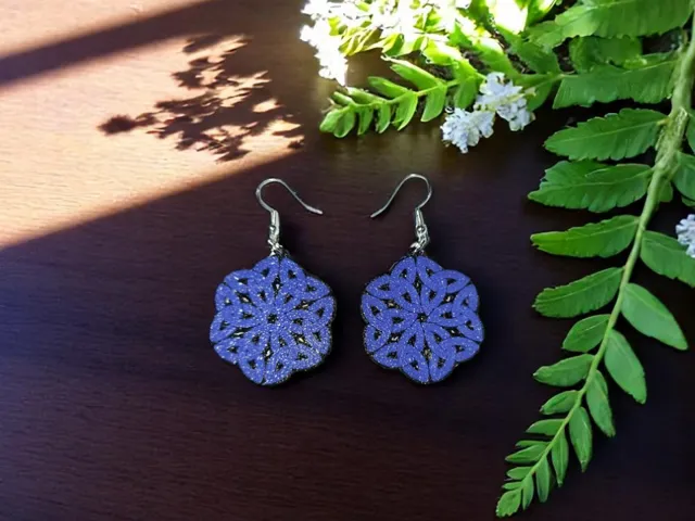 Interweaving earrings