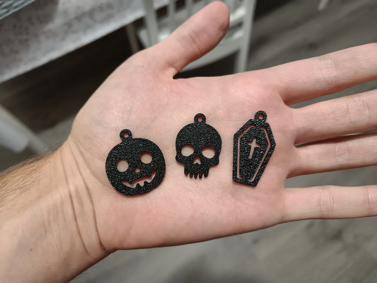 Halloween earring set 2 view 3