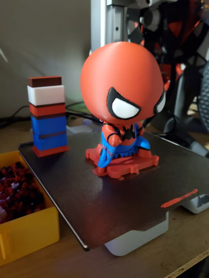 spider-man home coming plakit pop figure