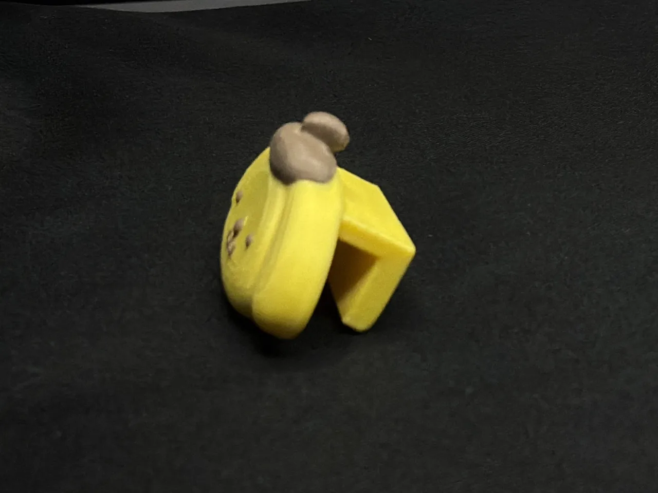 Pompompurin webcam cover privacy protection view 4
