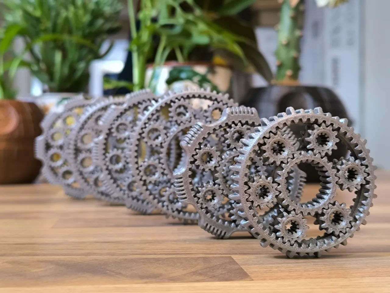 Planetary Gears Finger Fidget Spinners view 3