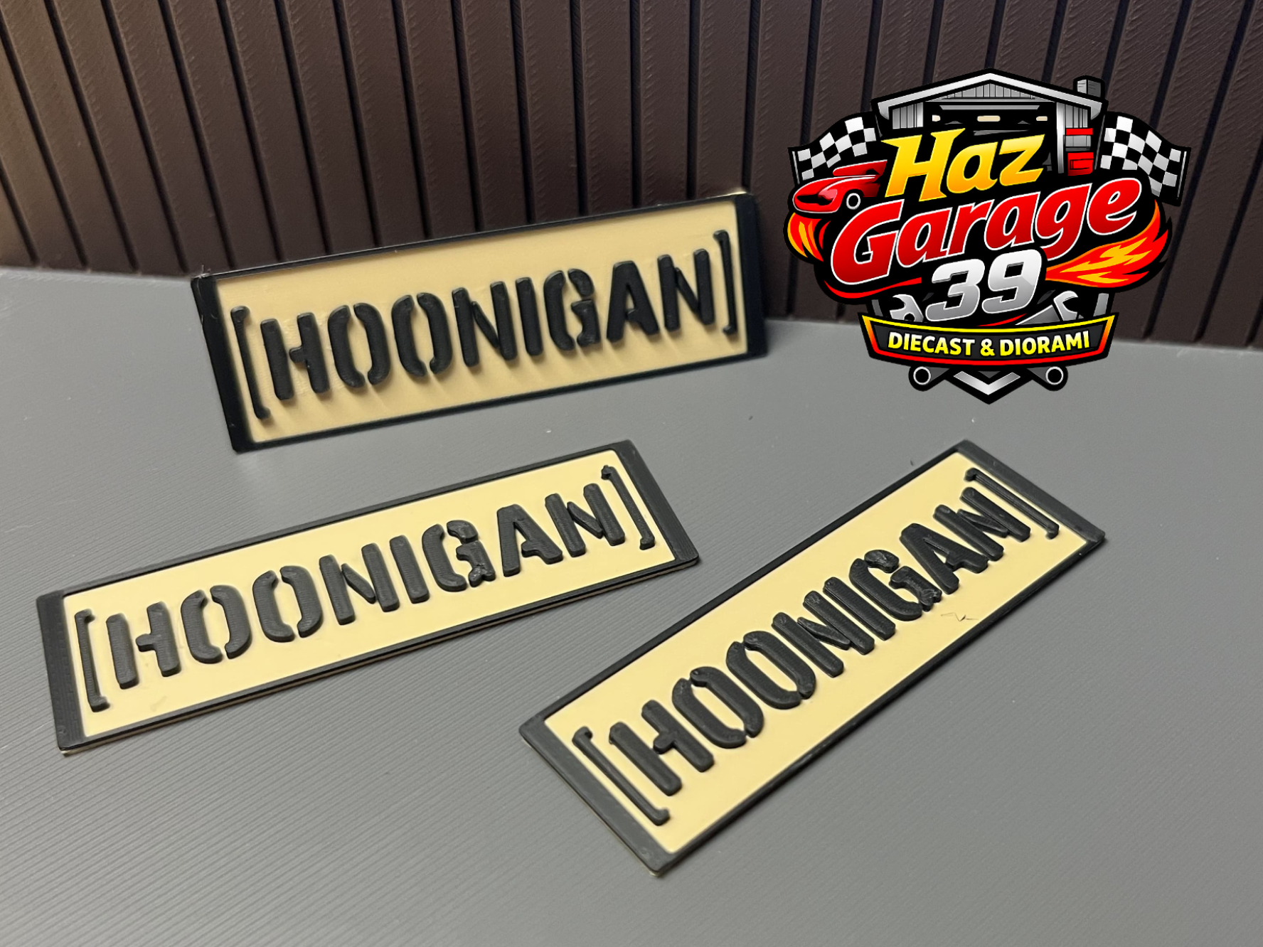 Targhetta Hoonigan