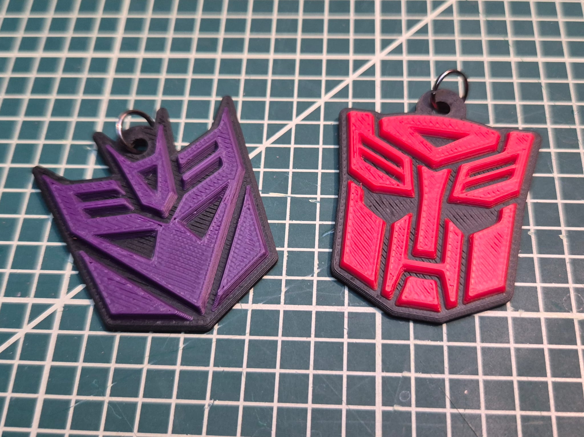 Miniatura 3 do modelo 3D Transformers Badges - Ultimate Collection