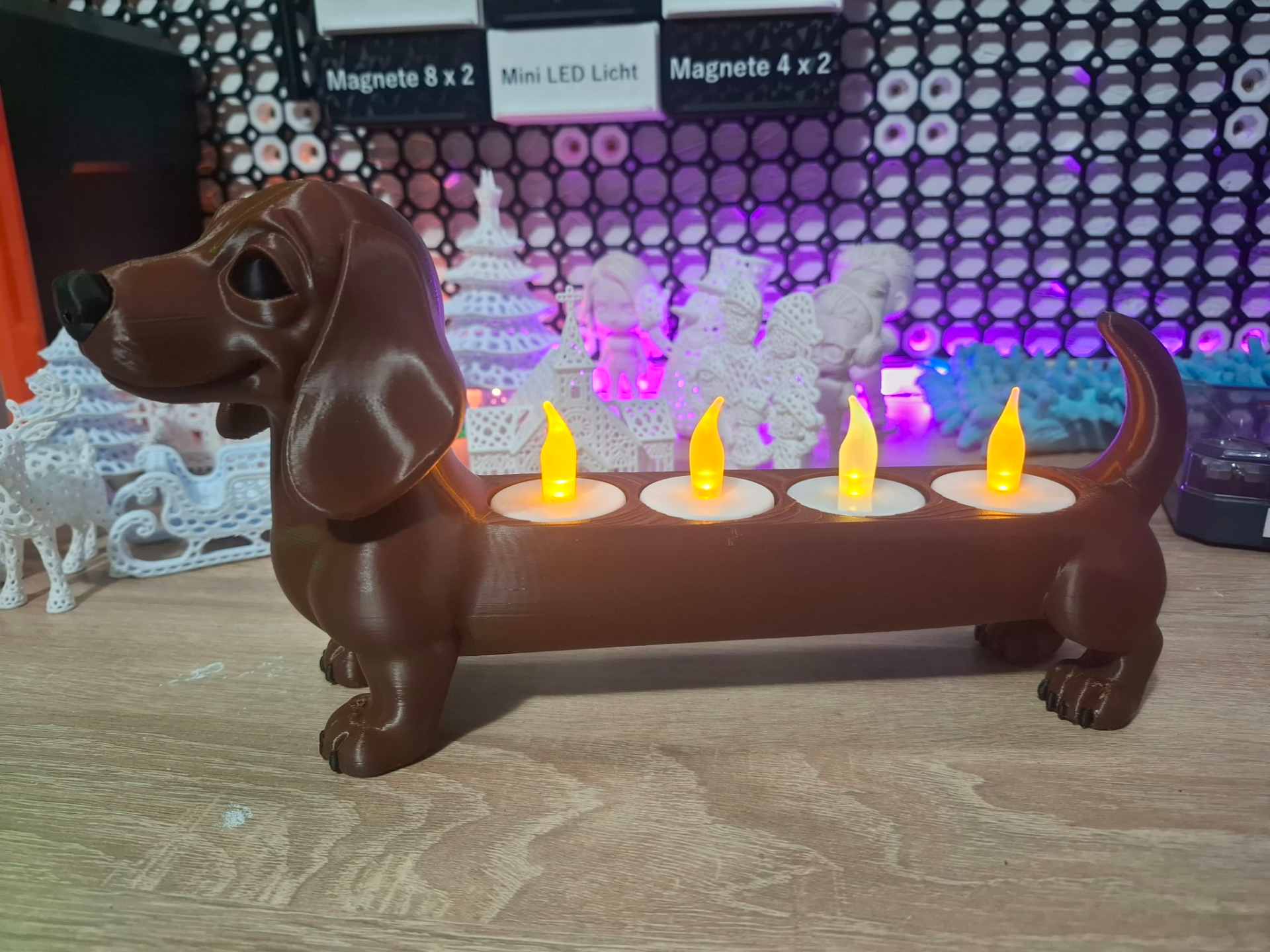 Dackel-Adventskranz – tierisch gemütlicher Advent 3D model