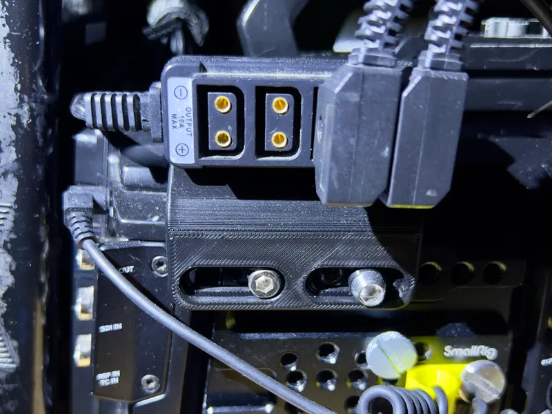 Offset D-tap mount