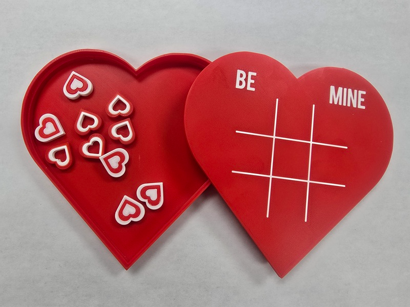Heart‑Shaped Tic‑Tac‑Toe Gift Box