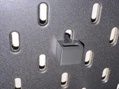 Skadis USB Display Mount