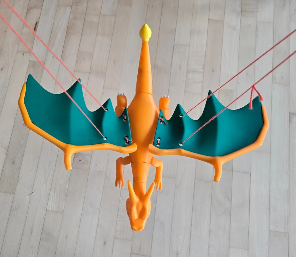 Flying Charizard Moving Figure by Dragomin MakerWorld: Download Free 3D ...