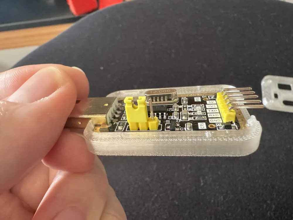Snap-fit enclosure for CH340G USB to TTL adapter - Free 3D Print Model ...