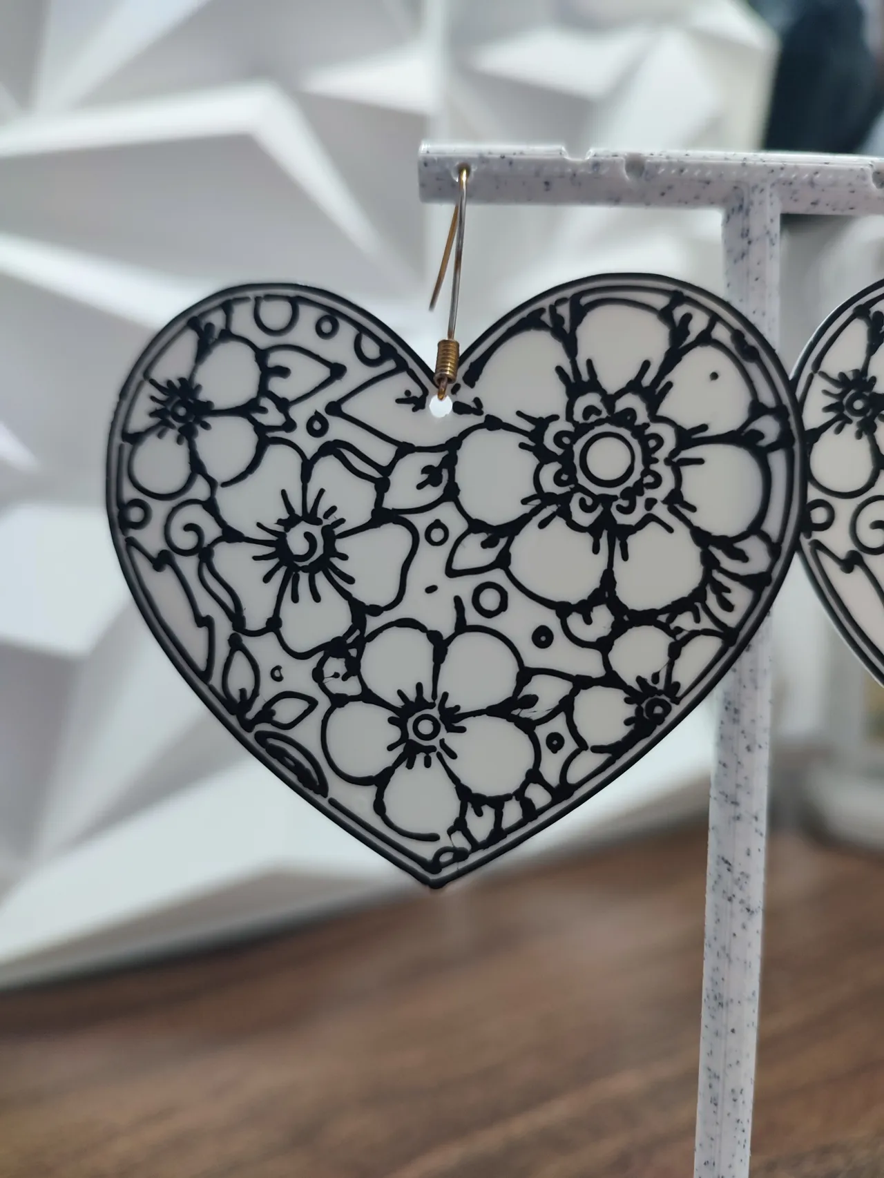 Aretes Jardín del Corazón view 3