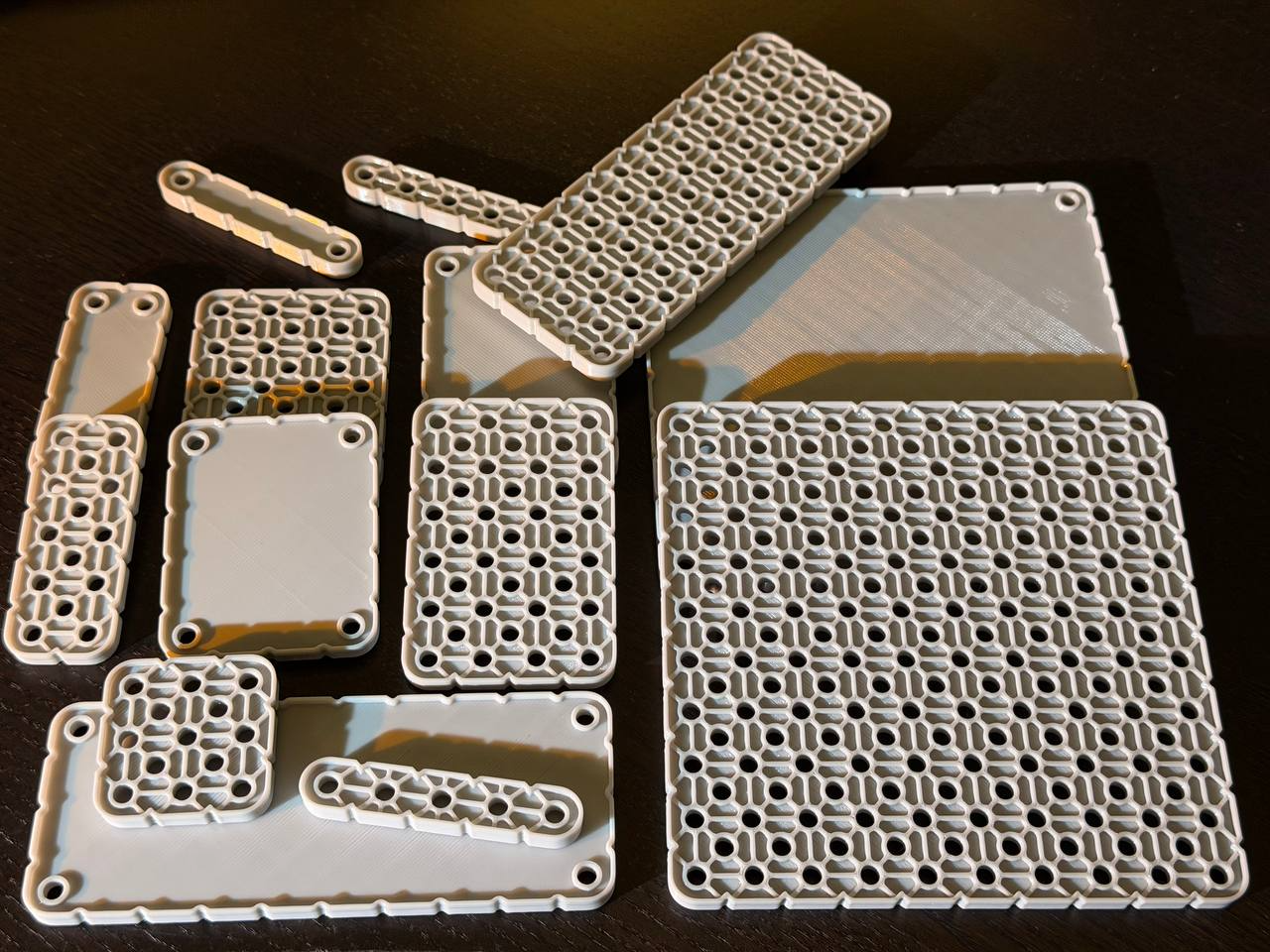 VEX IQ Compatible Structure Beam & Plate Generator