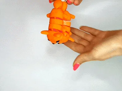 Cute Flexi Pets Fox (Keychain & Magnet) view 2